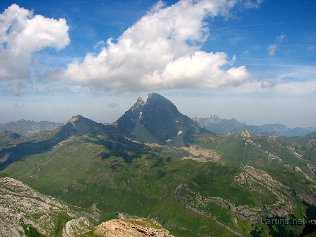 Laruns_Peyrelue_14_sommet.jpg - L'Ossau toujours incontournable