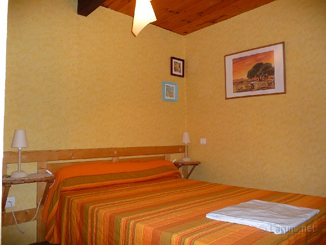 laruns_pon_6.jpg - Chambre 1 / lit double